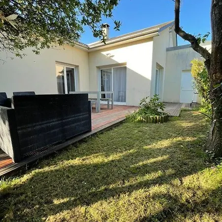 Maison De Familiale בית נופש